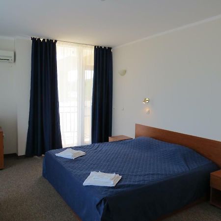 Hôtel Royal Beach à Sozopol Extérieur photo